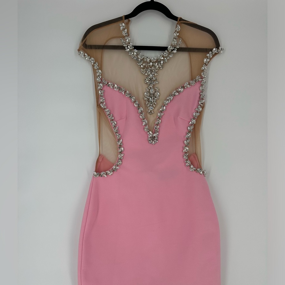 Dress - Picture 3 of 5